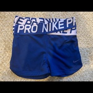 Nike Pro Intertwist shorts size S